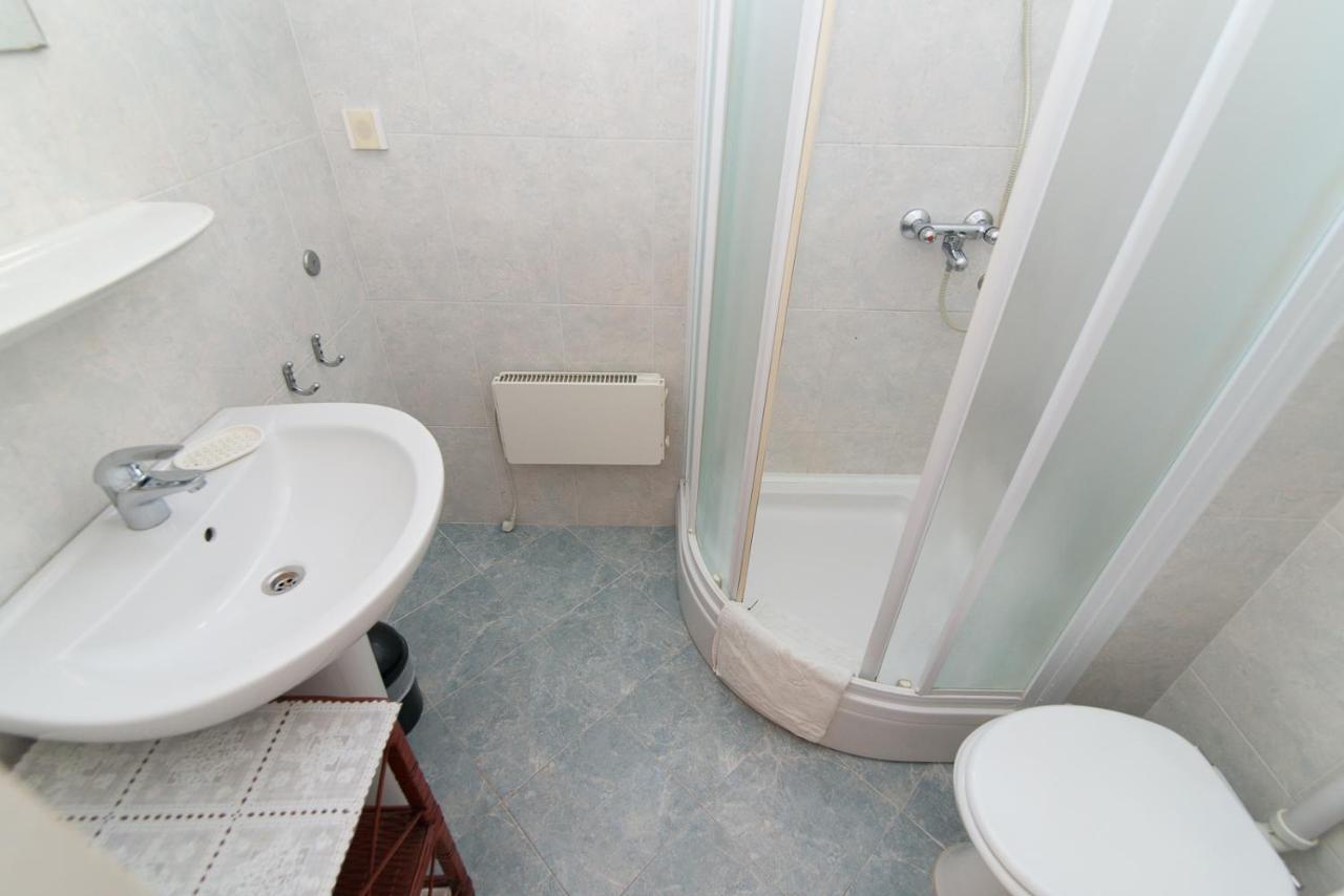 Apartments Jasna 1 Novigrad  Екстер'єр фото