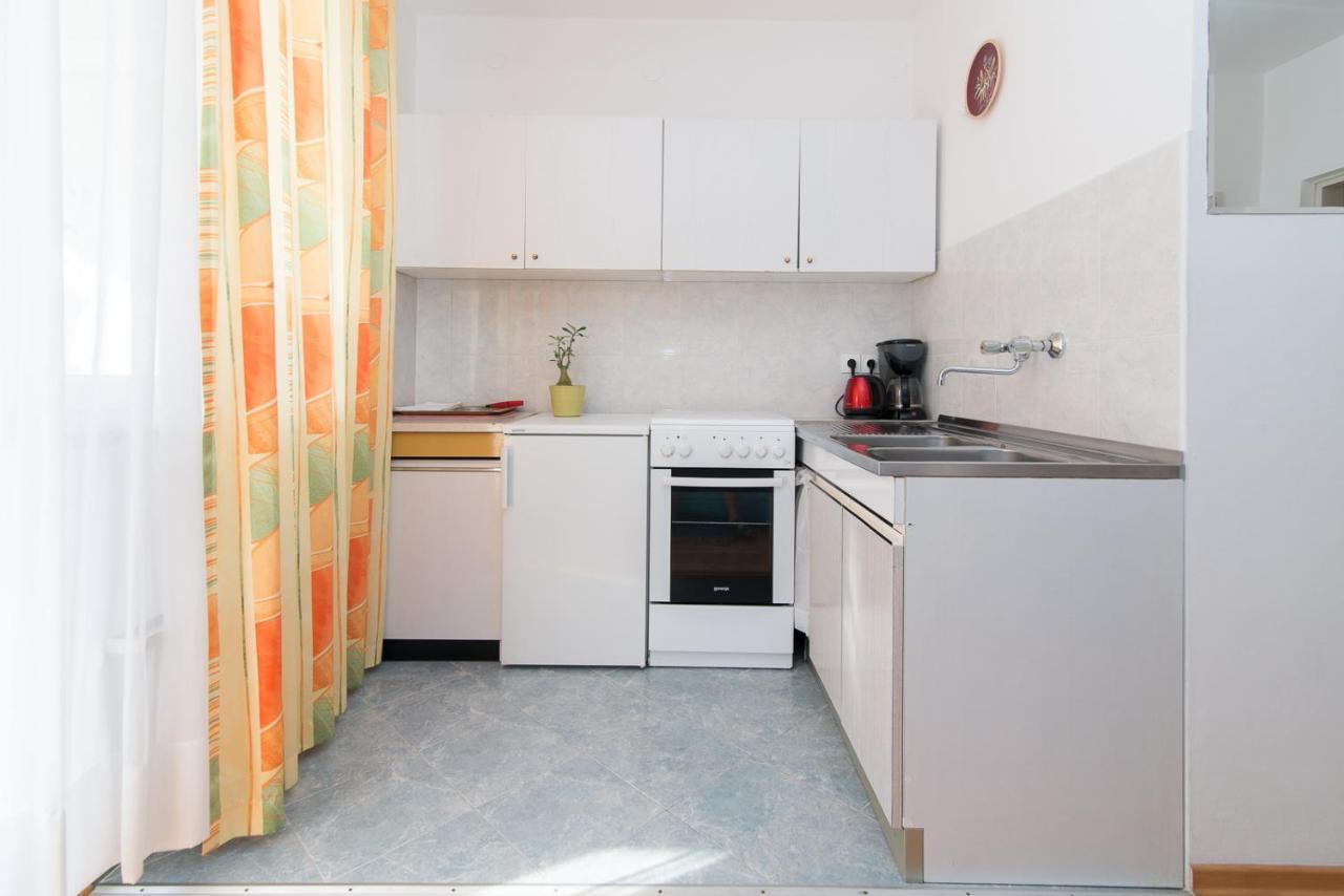 Apartments Jasna 1 Novigrad  Екстер'єр фото